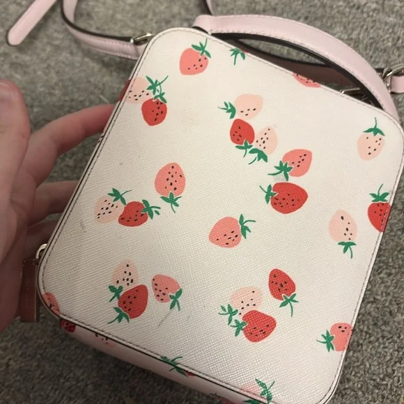 kate spade | Daisy Strawberry Crossbody Purse Bag - Picture 5 of 6